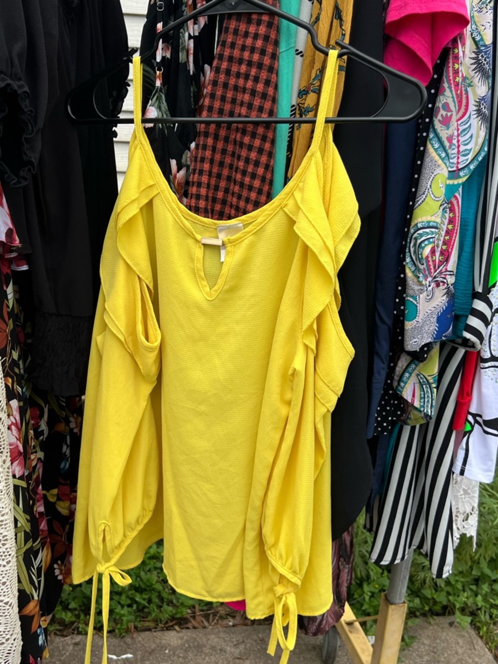 Yellow top